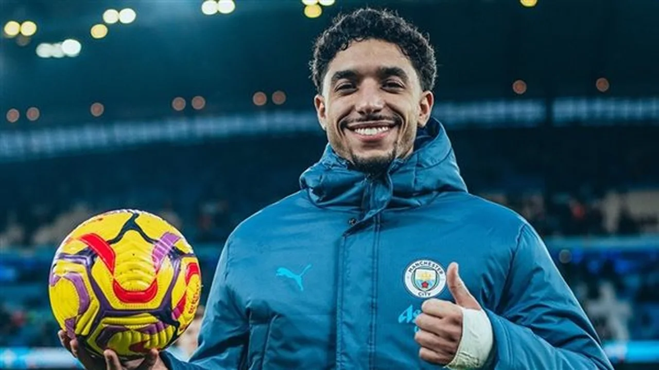 تصميم قوي عمر مرموش يقود مشروع أستون فيلا بطلب إيمري